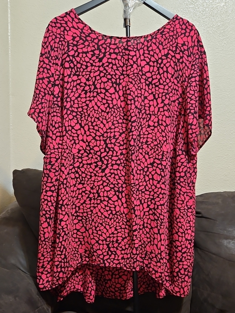 Apt. 9 Pink and Black Printed Short-Sleeve Tunic